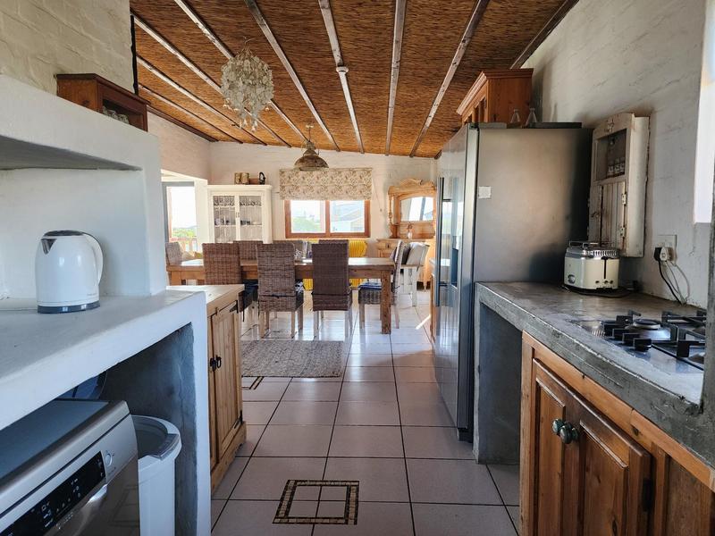 4 Bedroom Property for Sale in De Kelders Western Cape
